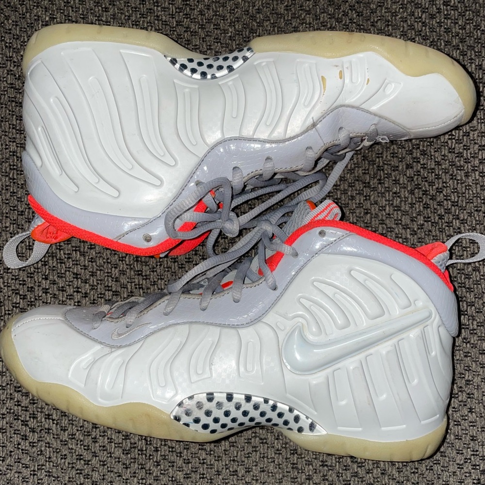 Foamposite pure platinums